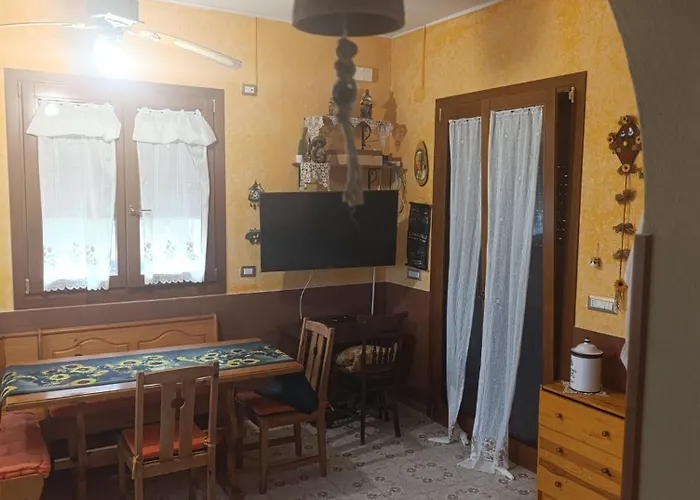 Villa Aurora
